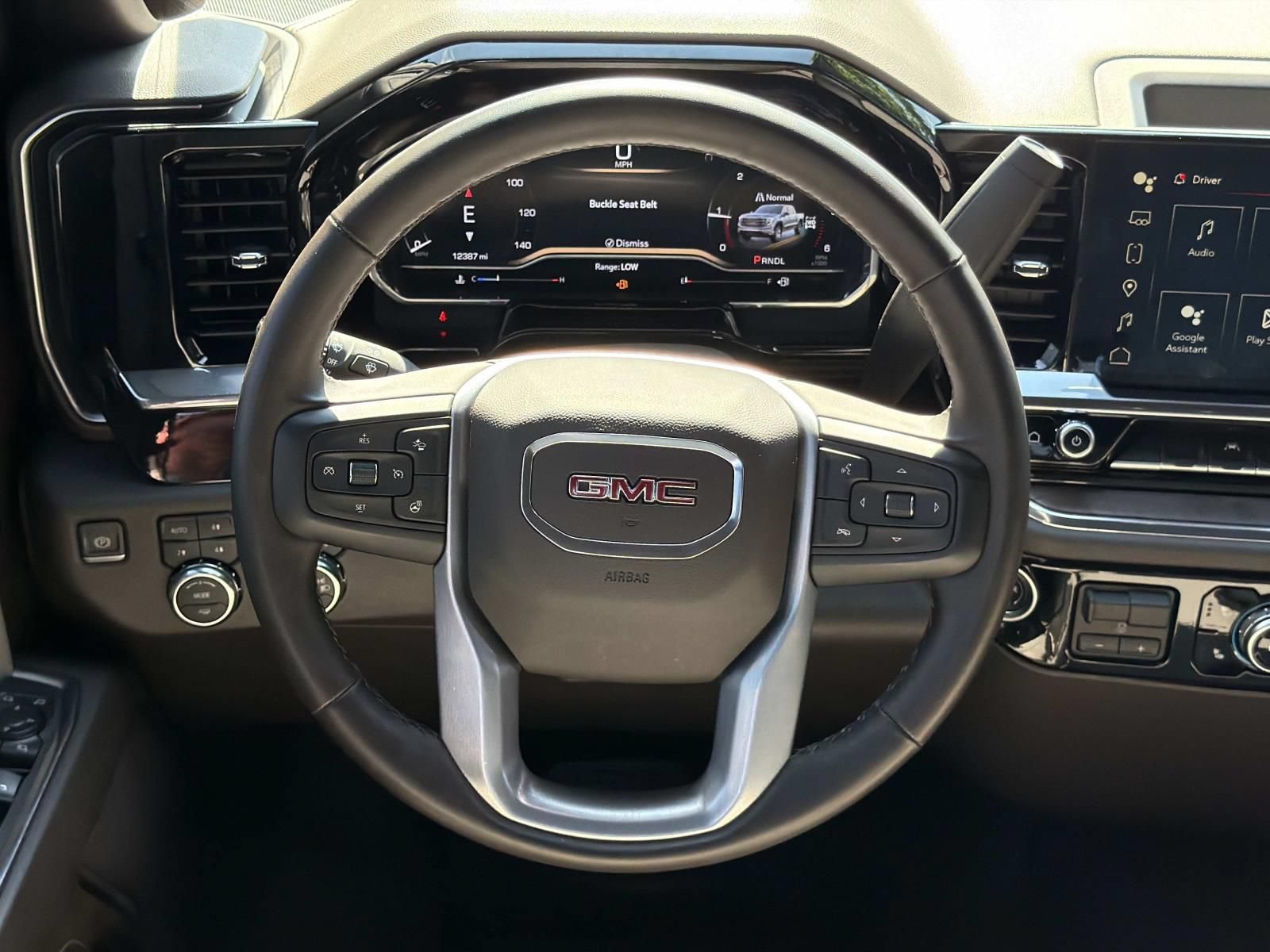 Used 2024 GMC Sierra 1500 SLT w/ X31 Off-Road Package AWD/4WD image 24