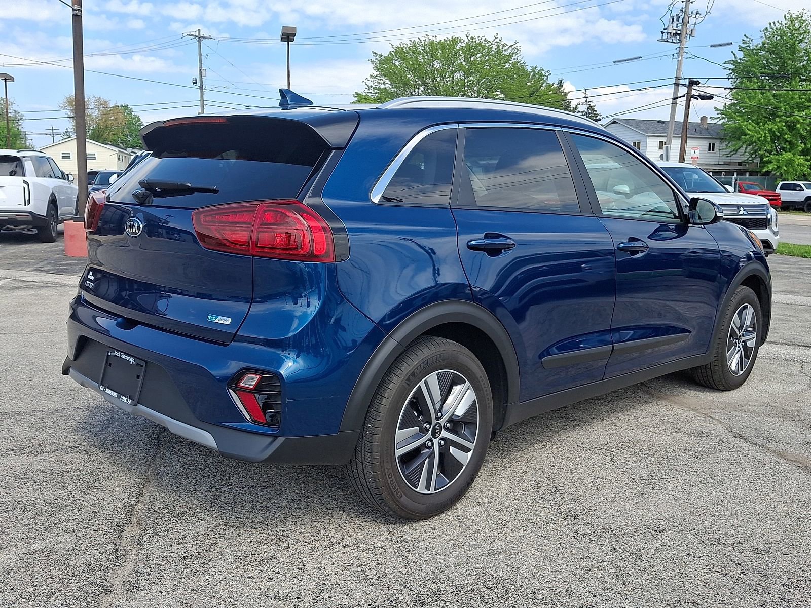 Used 2021 Kia Niro EX FWD image 6