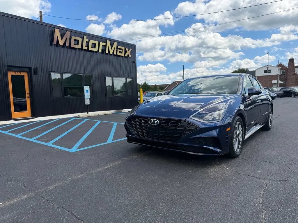 Used 2021 Hyundai Sonata SEL FWD image 1