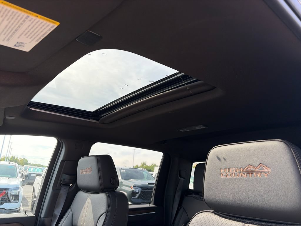 New 2026 Chevrolet Silverado 3500 High Country w/ High Country Premium Package AWD/4WD image 26