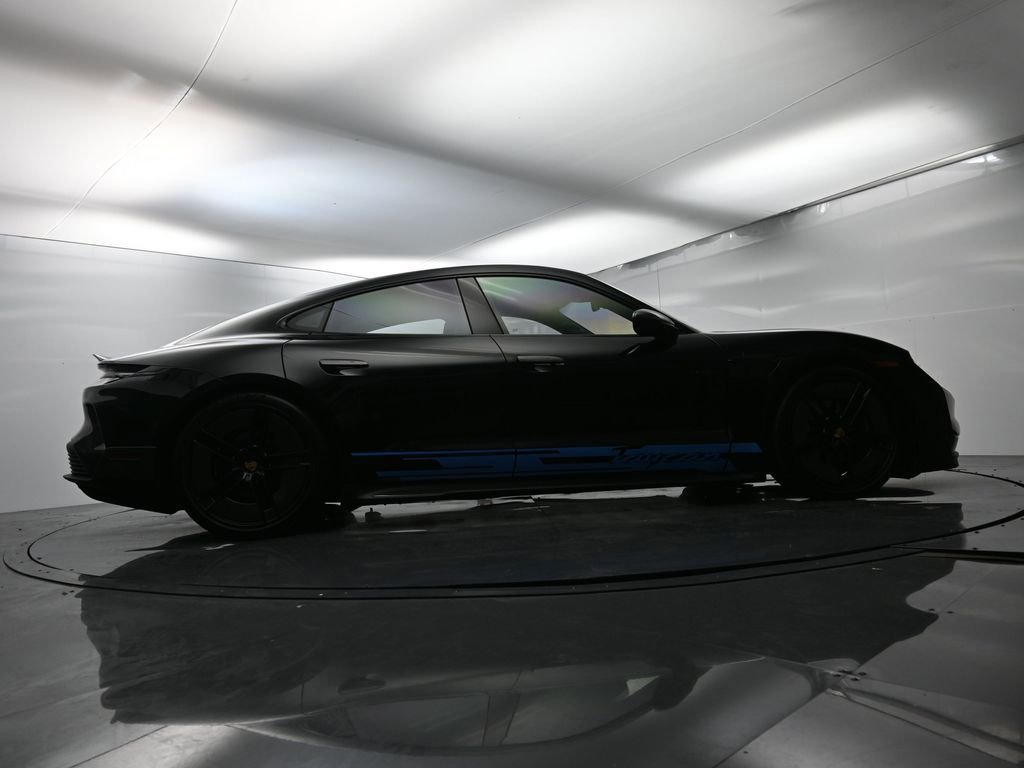 Certified 2025 Porsche Taycan Turbo GT image 57