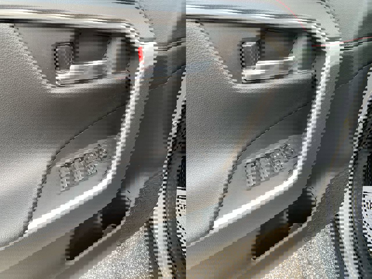 Used 2022 Toyota RAV4 XSE w/ Weather Package image 14