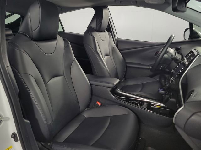 Used 2022 Toyota Prius XLE image 18