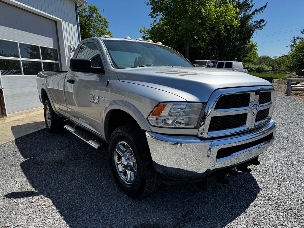 Used 2014 RAM 2500 Tradesman w/ Chrome Appearance Group AWD/4WD image 3