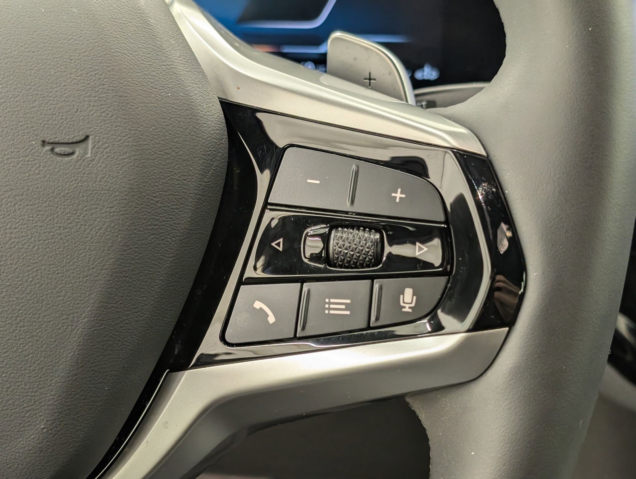 Certified 2025 BMW 430i w/ Premium Package image 23