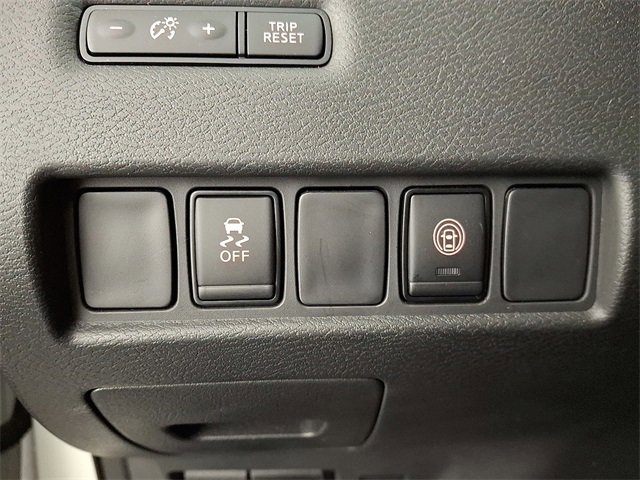 Used 2022 Nissan Murano SV w/ SV Midnight Edition Package image 24