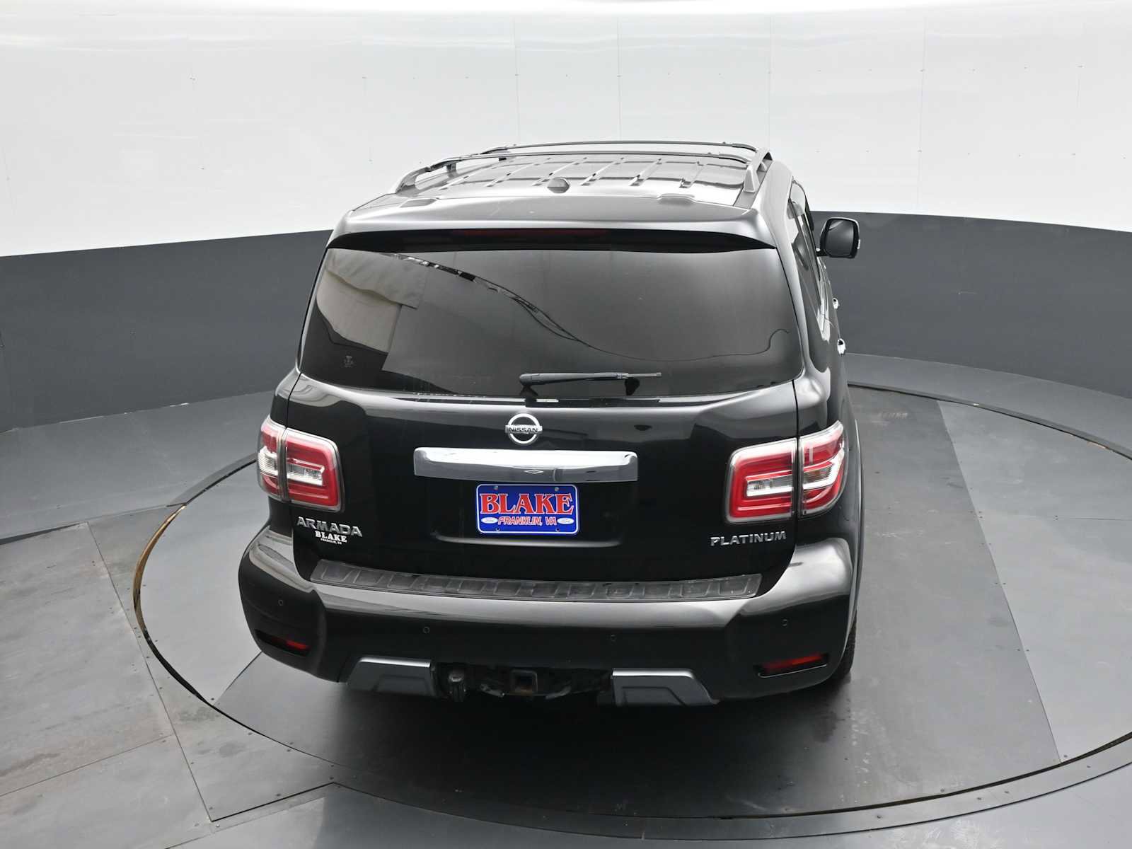 Used 2019 Nissan Armada Platinum w/ Captain's Chairs Package image 27