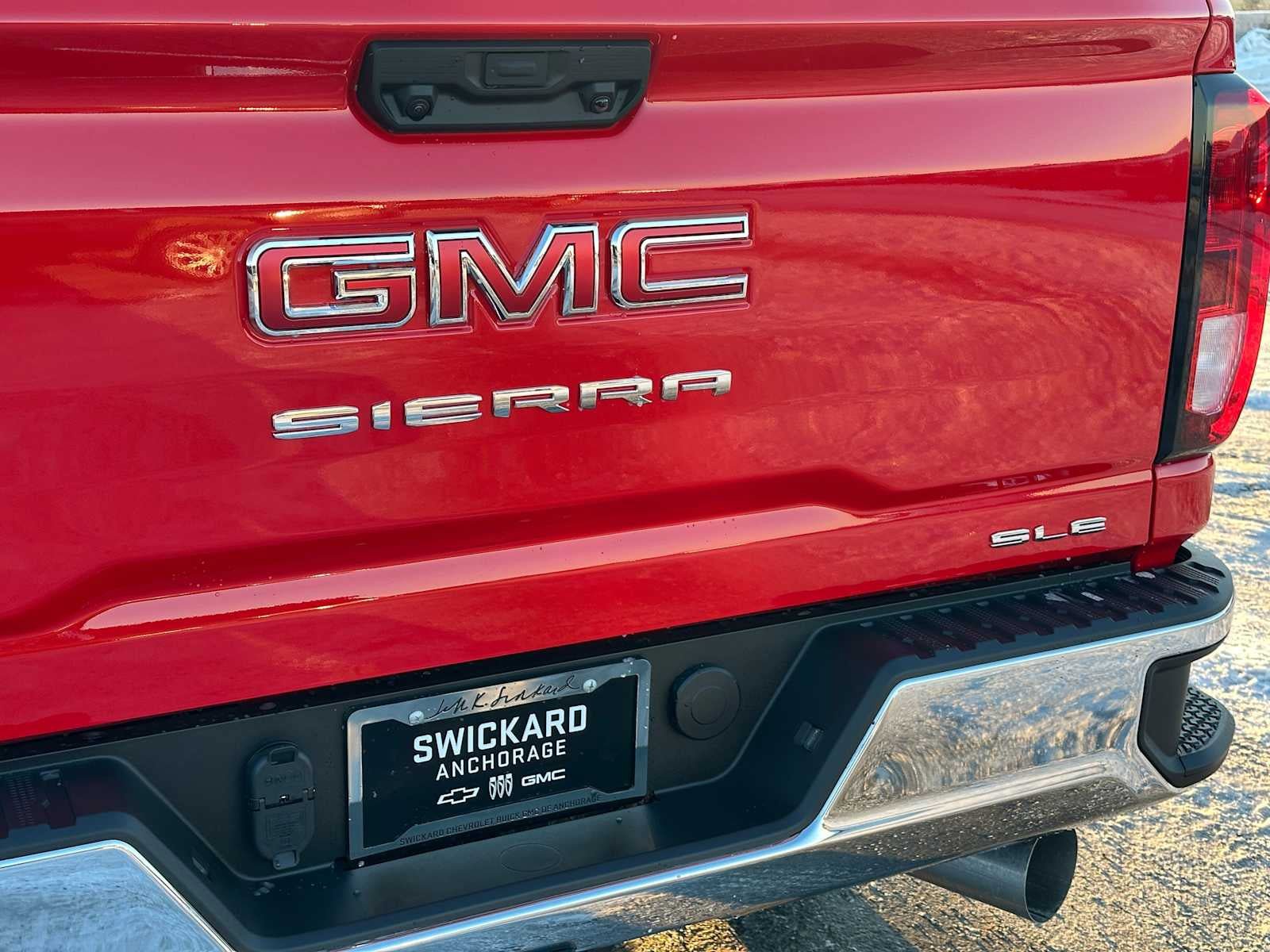 New 2026 GMC Sierra 2500 SLE w/ SLE Convenience Package image 13