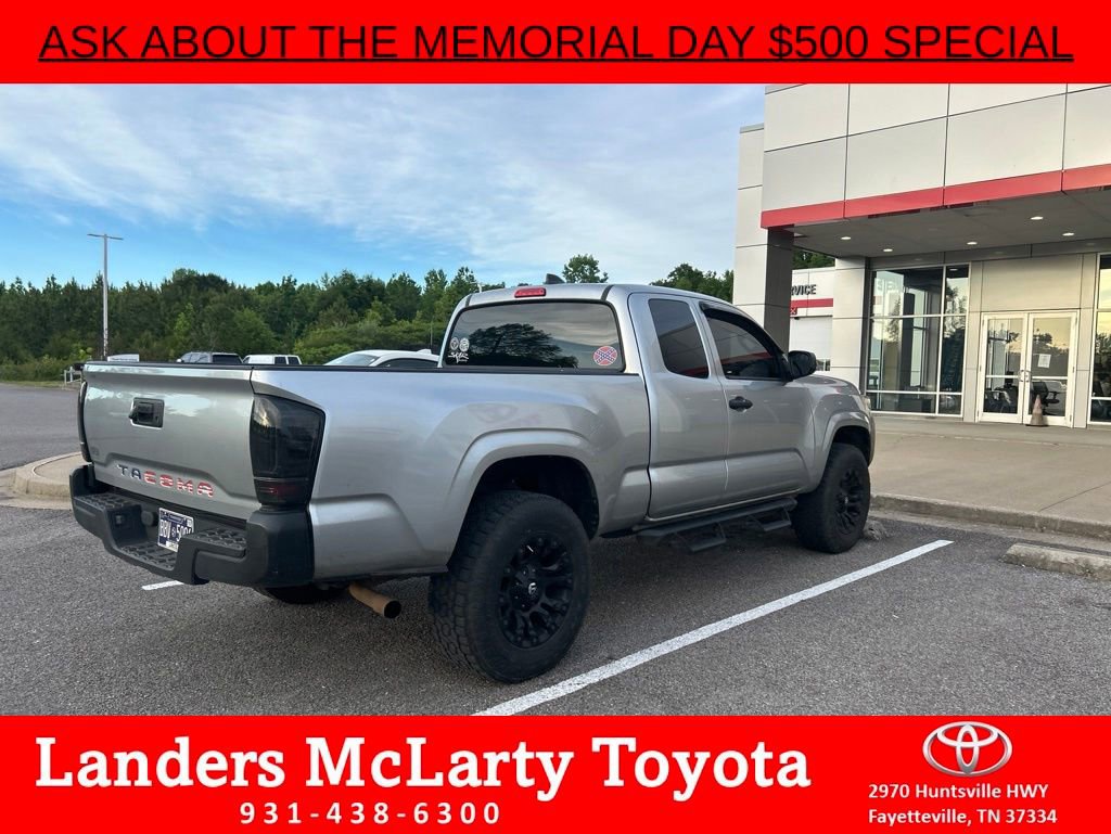 Used 2023 Toyota Tacoma SR RWD image 5