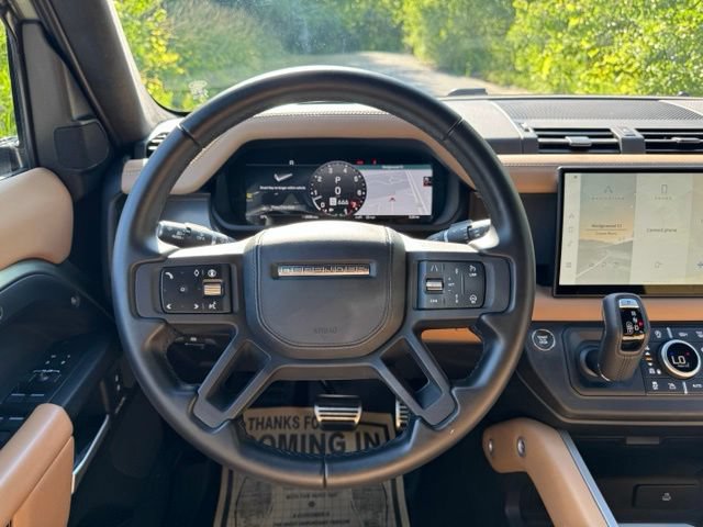 Certified 2025 Land Rover Defender 110 X AWD/4WD image 22