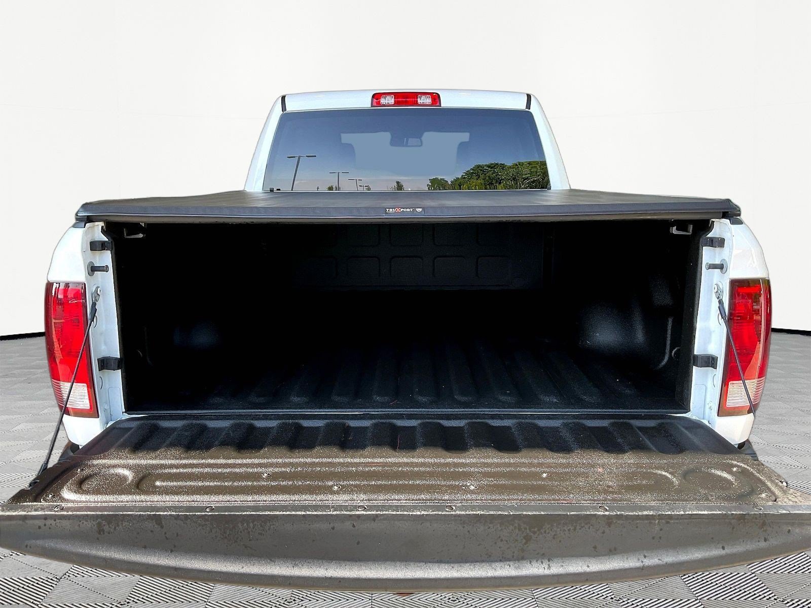 Used 2019 RAM 1500 Tradesman RWD image 7
