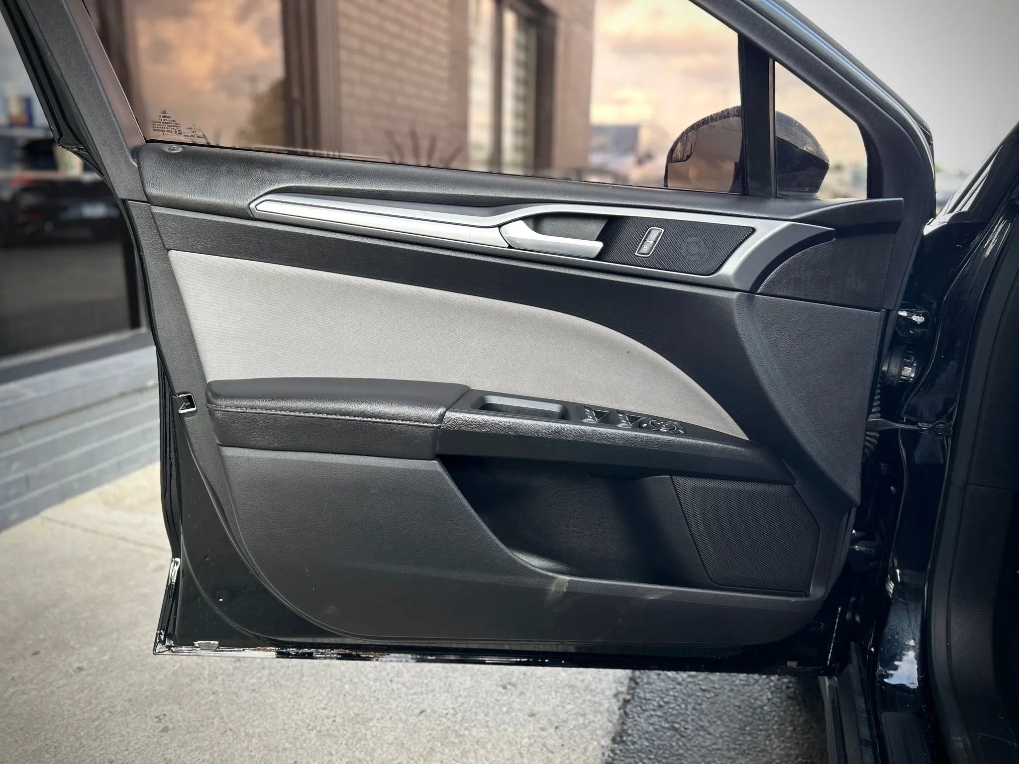 Used 2016 Ford Fusion S image 7