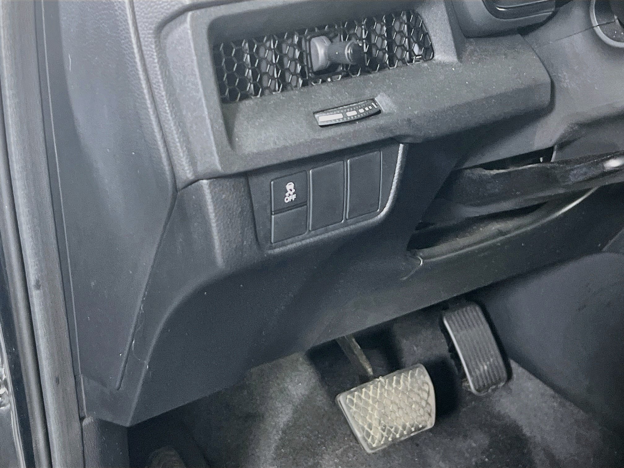 Used 2023 Honda CR-V LX image 10