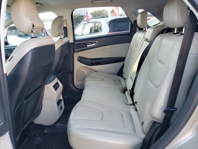 Certified 2018 Ford Edge Titanium image 10