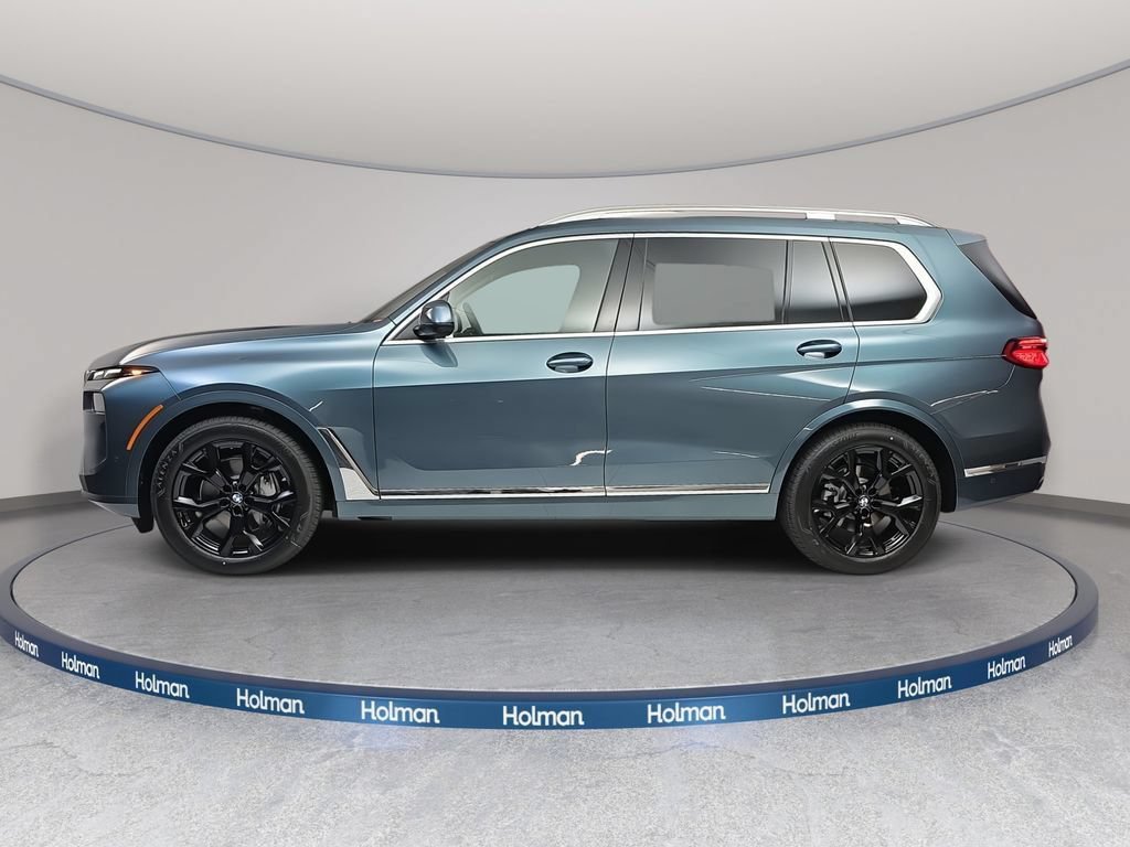 Used 2026 BMW X7 xDrive40i AWD/4WD image 2