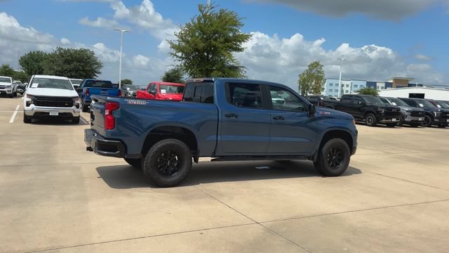 Used 2024 Chevrolet Silverado 1500 LT Trail Boss w/ Convenience Package II AWD/4WD image 9