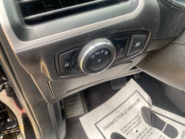 Used 2024 Ford Edge SEL AWD/4WD image 15