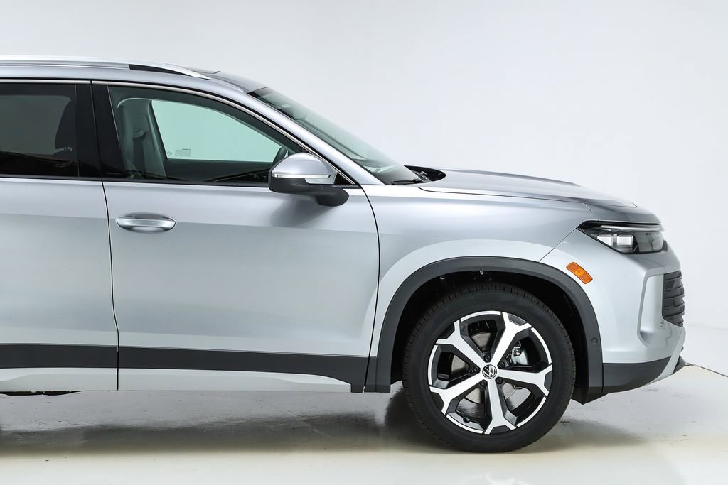 New 2026 Volkswagen Tiguan SE image 51