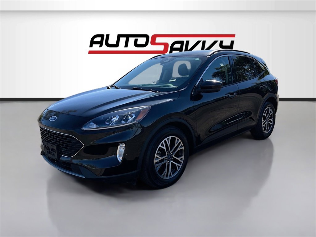 Used 2020 Ford Escape SEL image 3