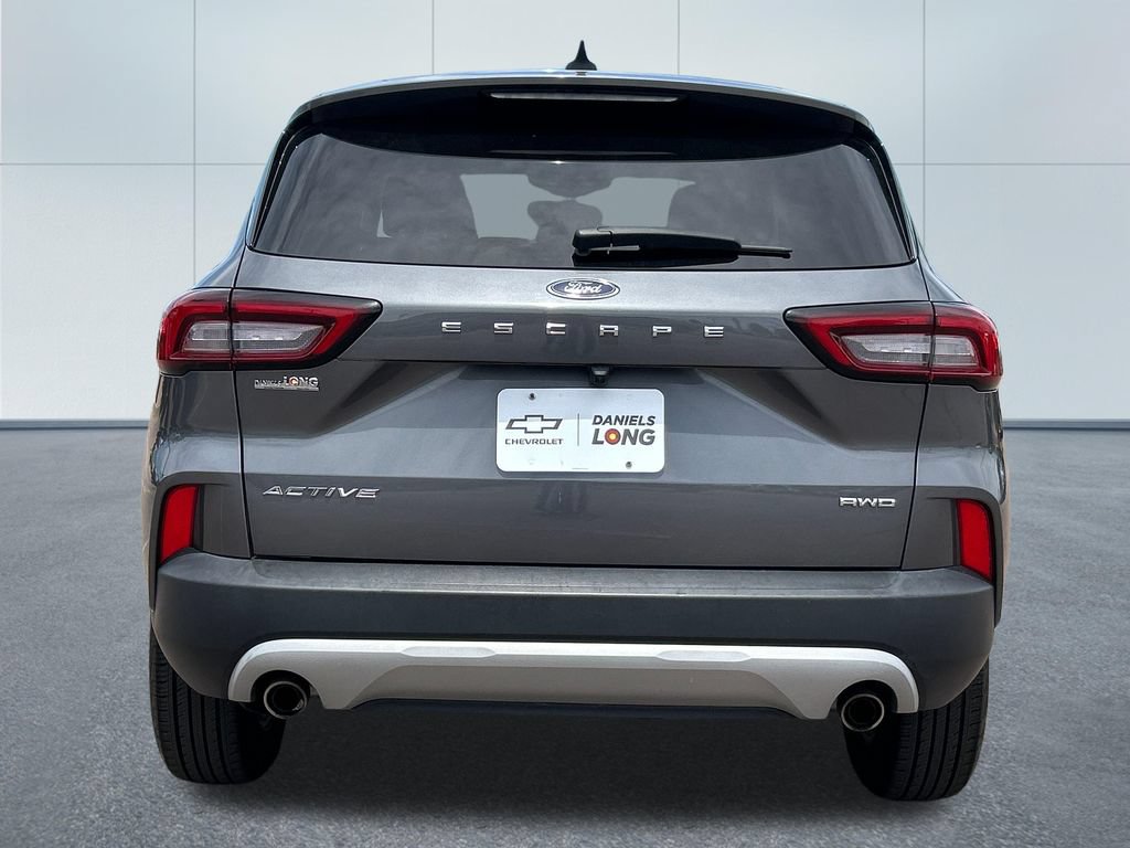 Used 2024 Ford Escape Active AWD/4WD image 4