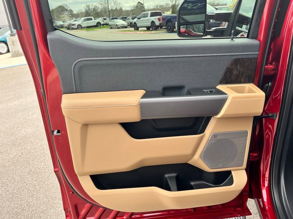 New 2026 Ford F250 Lariat w/ Lariat Ultimate Package image 13