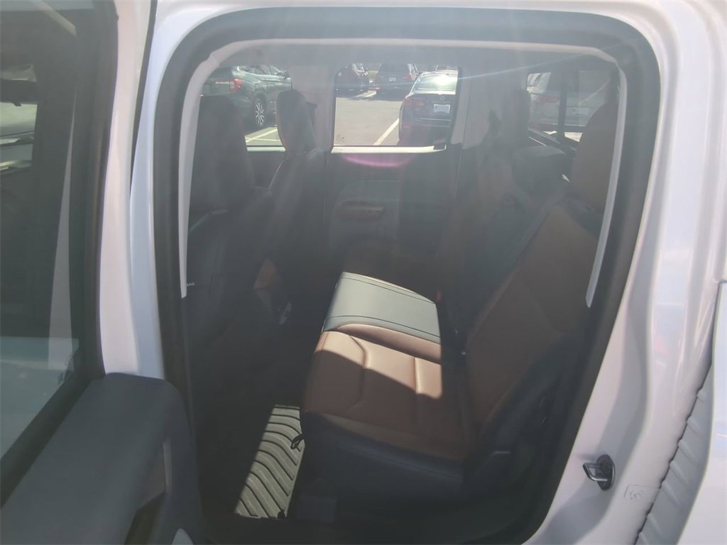 Used 2024 Ford Maverick Lariat image 13