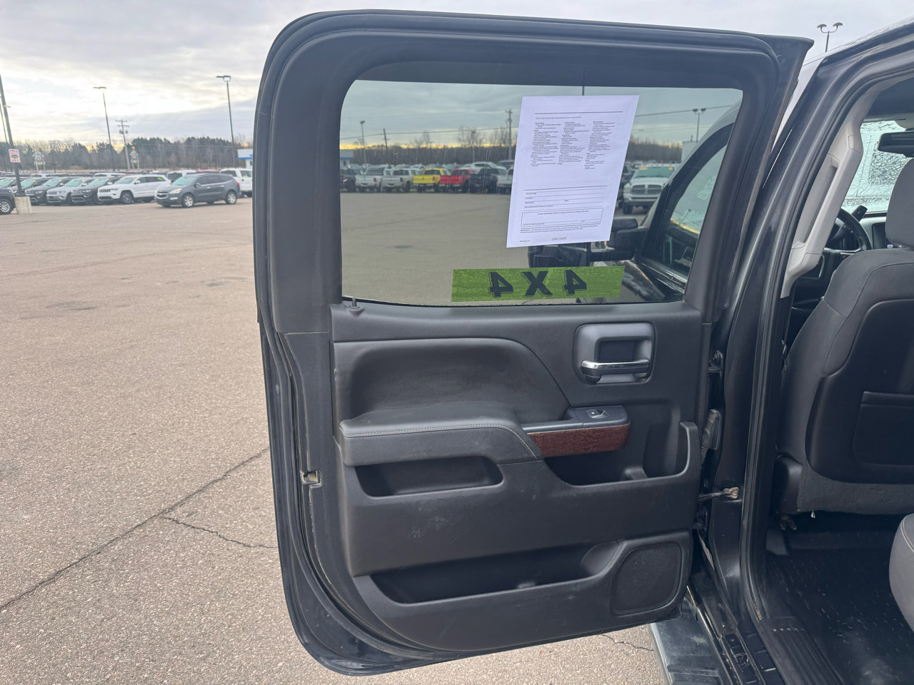 Used 2015 GMC Sierra 3500 SLE image 13