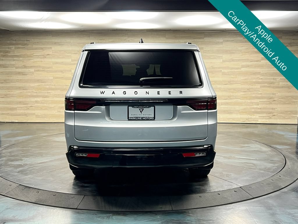 Used 2025 Jeep Wagoneer L Series II AWD/4WD image 19