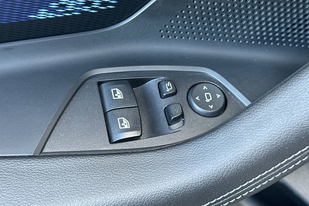 Used 2024 BMW M2 w/ Lighting Package RWD image 12