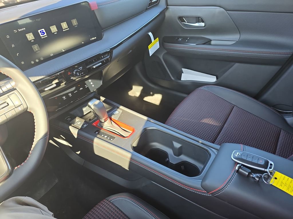 New 2026 Nissan Kicks SR FWD image 28