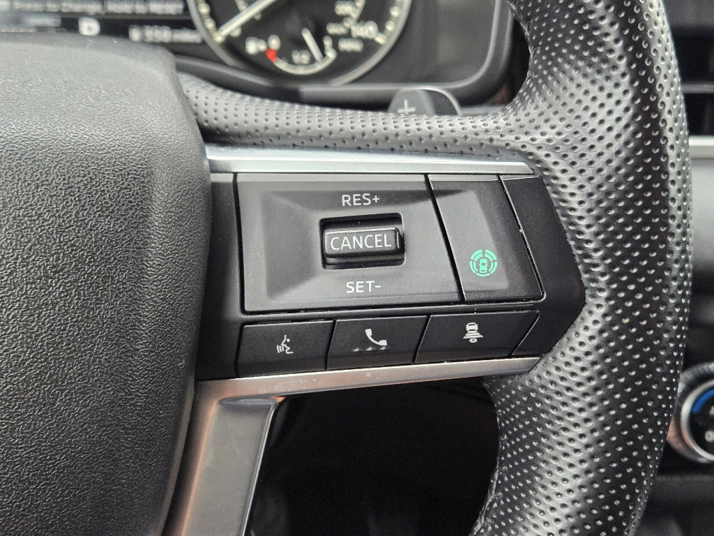 Used 2024 Mitsubishi Outlander SE image 28