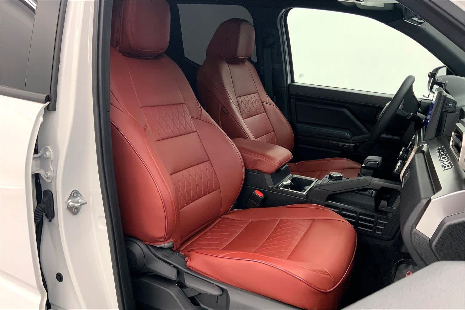 Used 2025 Toyota Tacoma TRD Sport RWD image 11