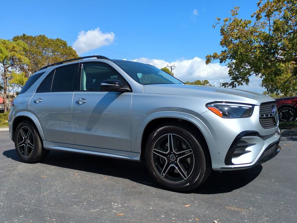 Used 2026 Mercedes-Benz GLE 450 4MATIC image 2