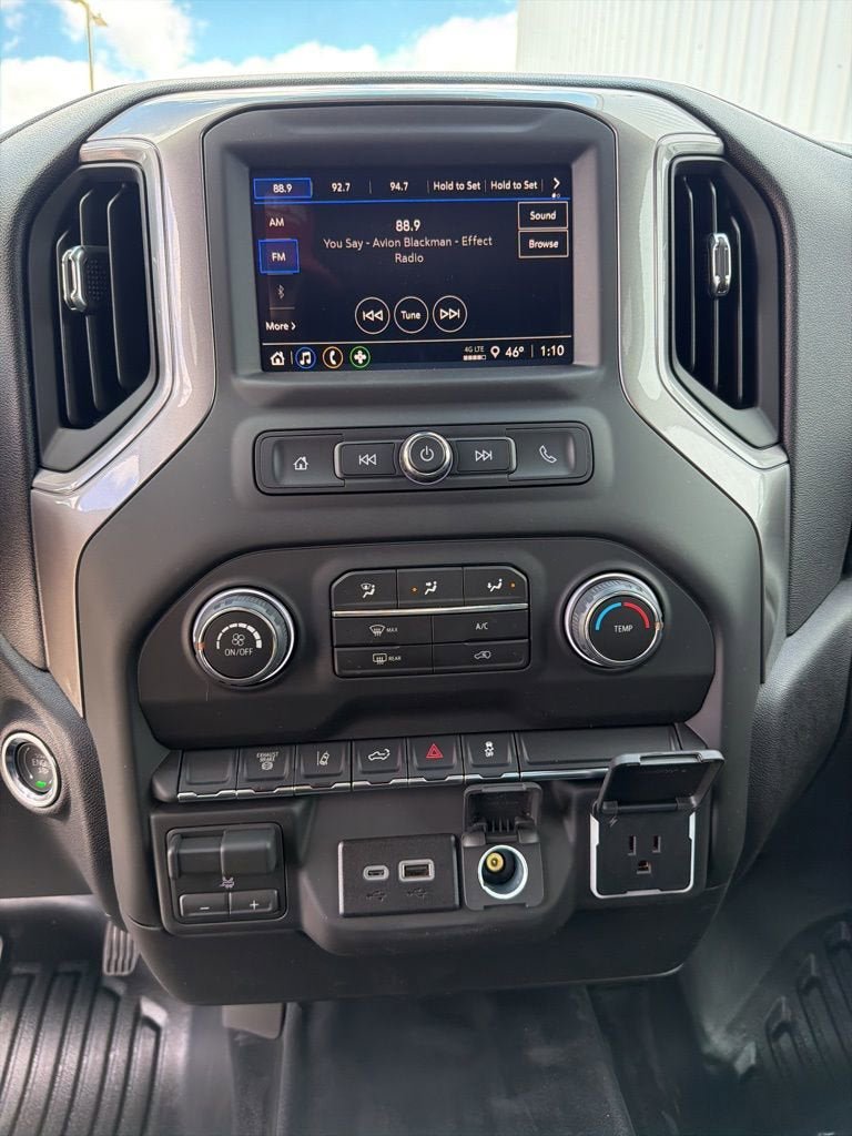 New 2026 Chevrolet Silverado 3500 W/T w/ WT Convenience Package AWD/4WD image 22