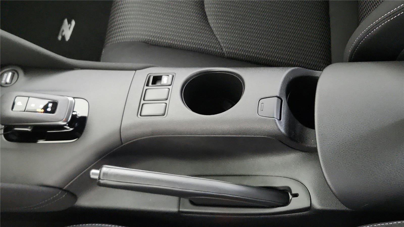 Used 2024 Nissan Z Sport w/ Floor Mat Package RWD image 30