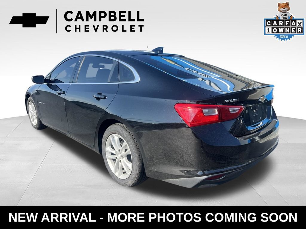 Used 2018 Chevrolet Malibu LT FWD image 3