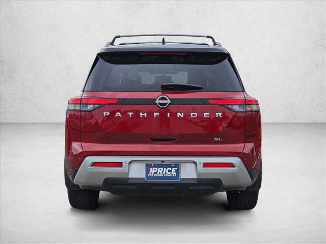 Used 2022 Nissan Pathfinder SL w/ Lighting Package (N92) FWD image 6