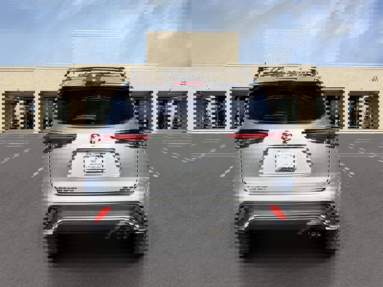 Used 2023 Toyota Highlander XSE image 6