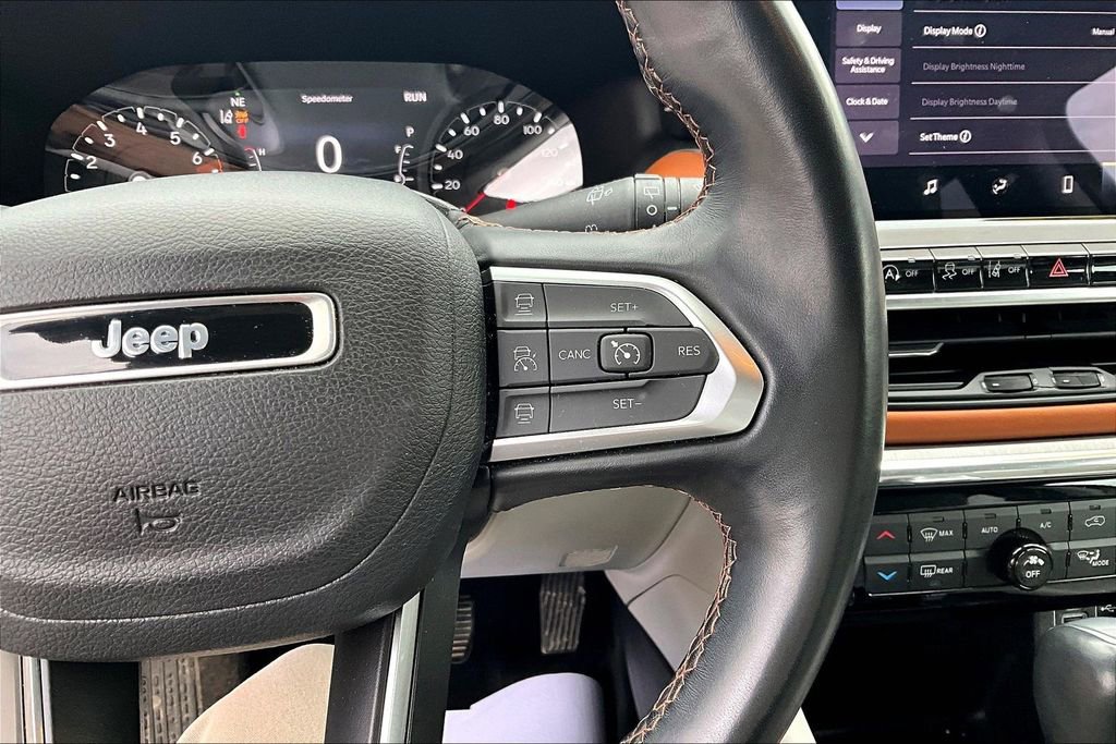 Used 2022 Jeep Compass Limited image 18