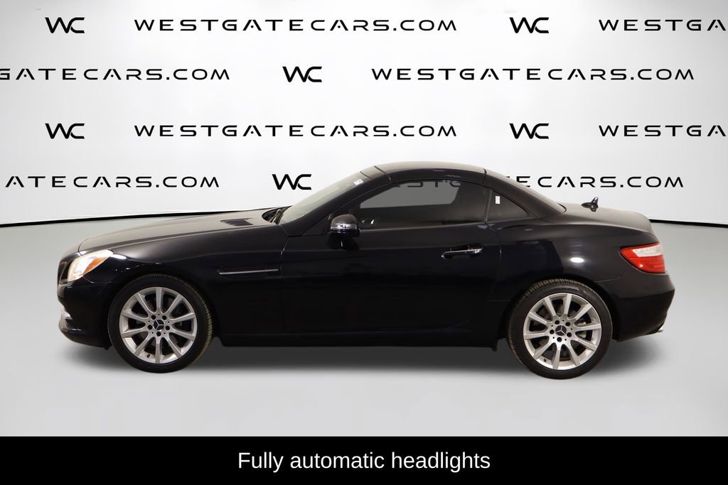 Used 2016 Mercedes-Benz SLK 300 image 5