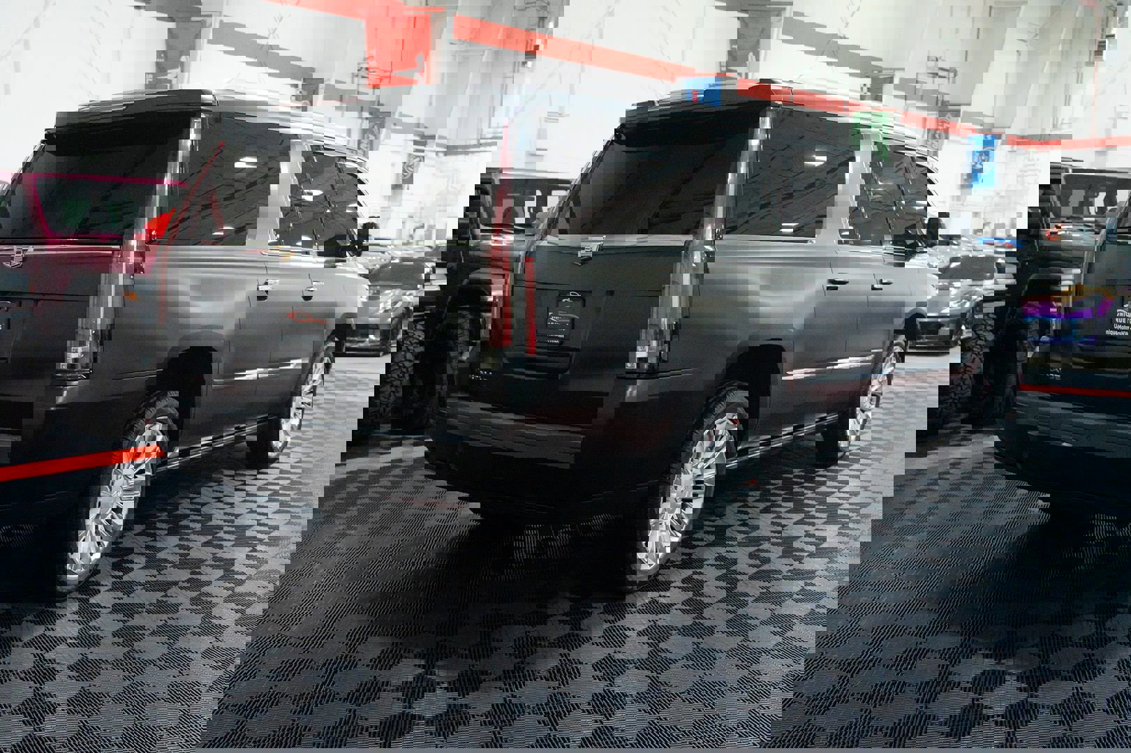 Used 2016 Cadillac Escalade ESV Platinum image 8