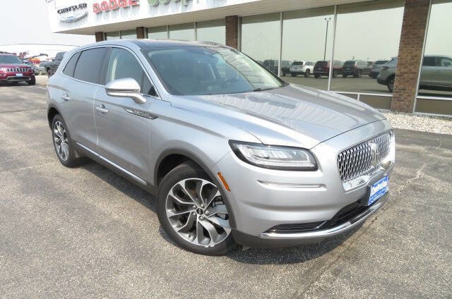 Used 2021 Lincoln Nautilus Reserve w/ Class II Trailer Tow Package image 4