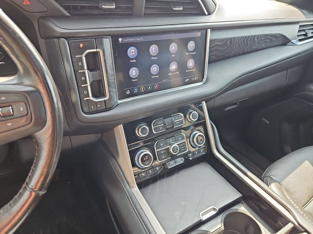 Used 2021 GMC Yukon XL Denali w/ Advanced Technology Package AWD/4WD image 19