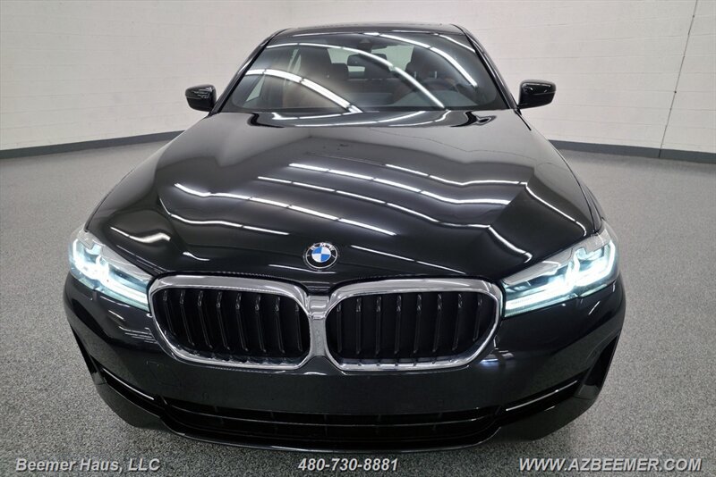Used 2023 BMW 530i w/ Convenience Package RWD image 40