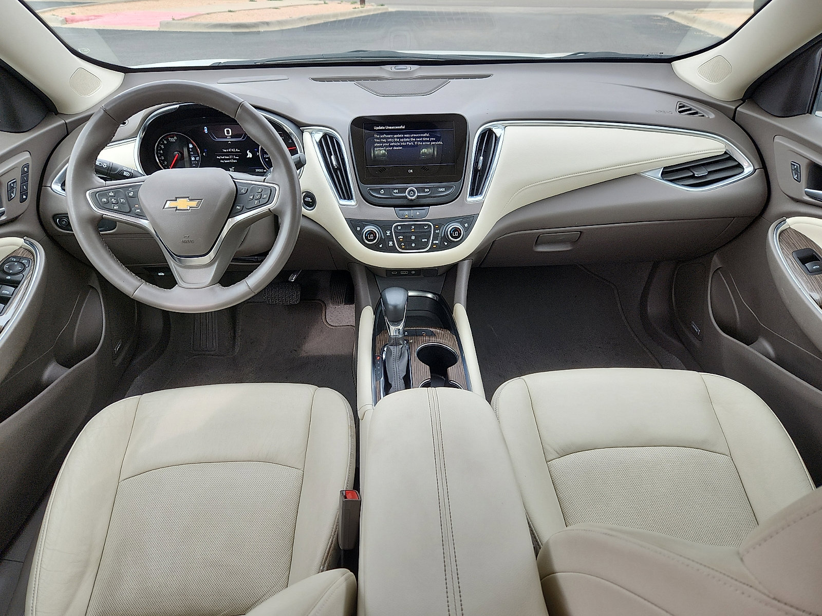 Used 2024 Chevrolet Malibu LT FWD image 11