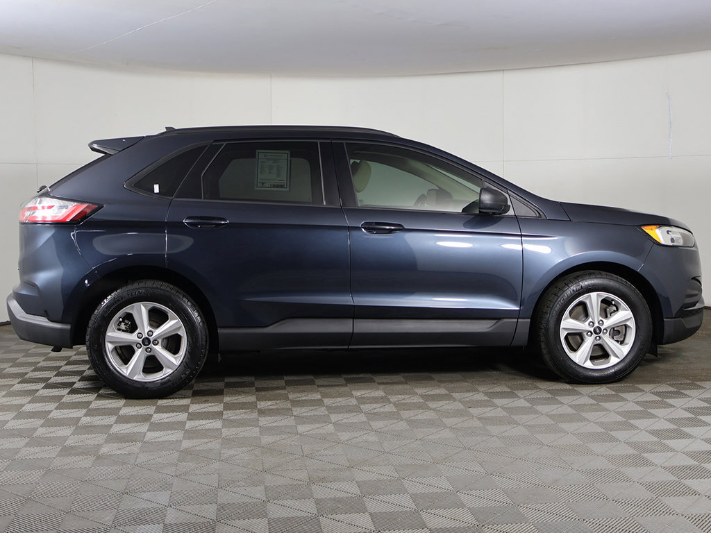 Used 2024 Ford Edge SE AWD/4WD image 16