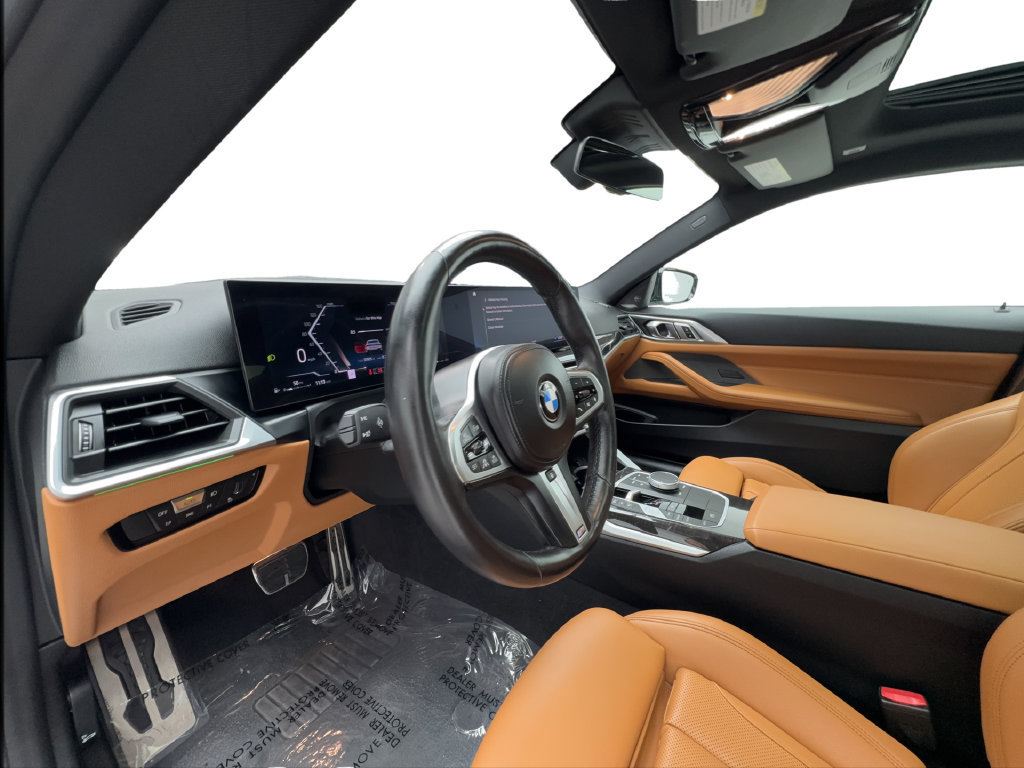 Used 2024 BMW M440i Coupe RWD image 23