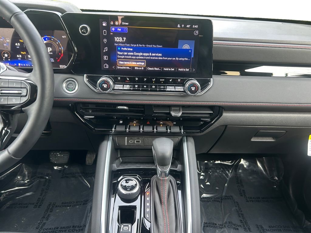 Used 2025 Chevrolet Colorado Z71 w/ Technology Package image 12