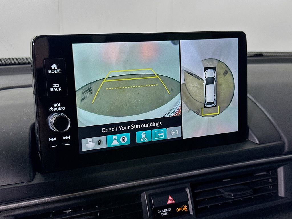 Used 2025 Honda Pilot Black Edition image 10