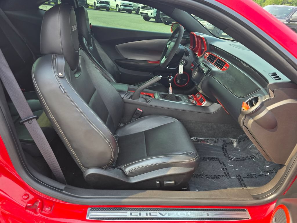 Certified 2013 Chevrolet Camaro SS w/ SS Performance Package RWD image 28